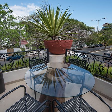 Hacienda Paradise Hotel Playa del Carmen Exterior photo