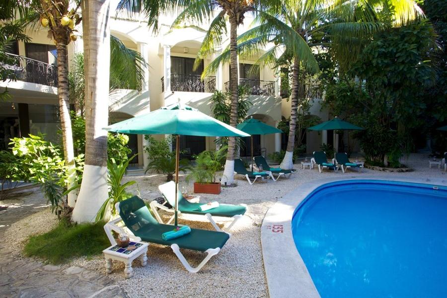 Hacienda Paradise Hotel Playa del Carmen Exterior photo