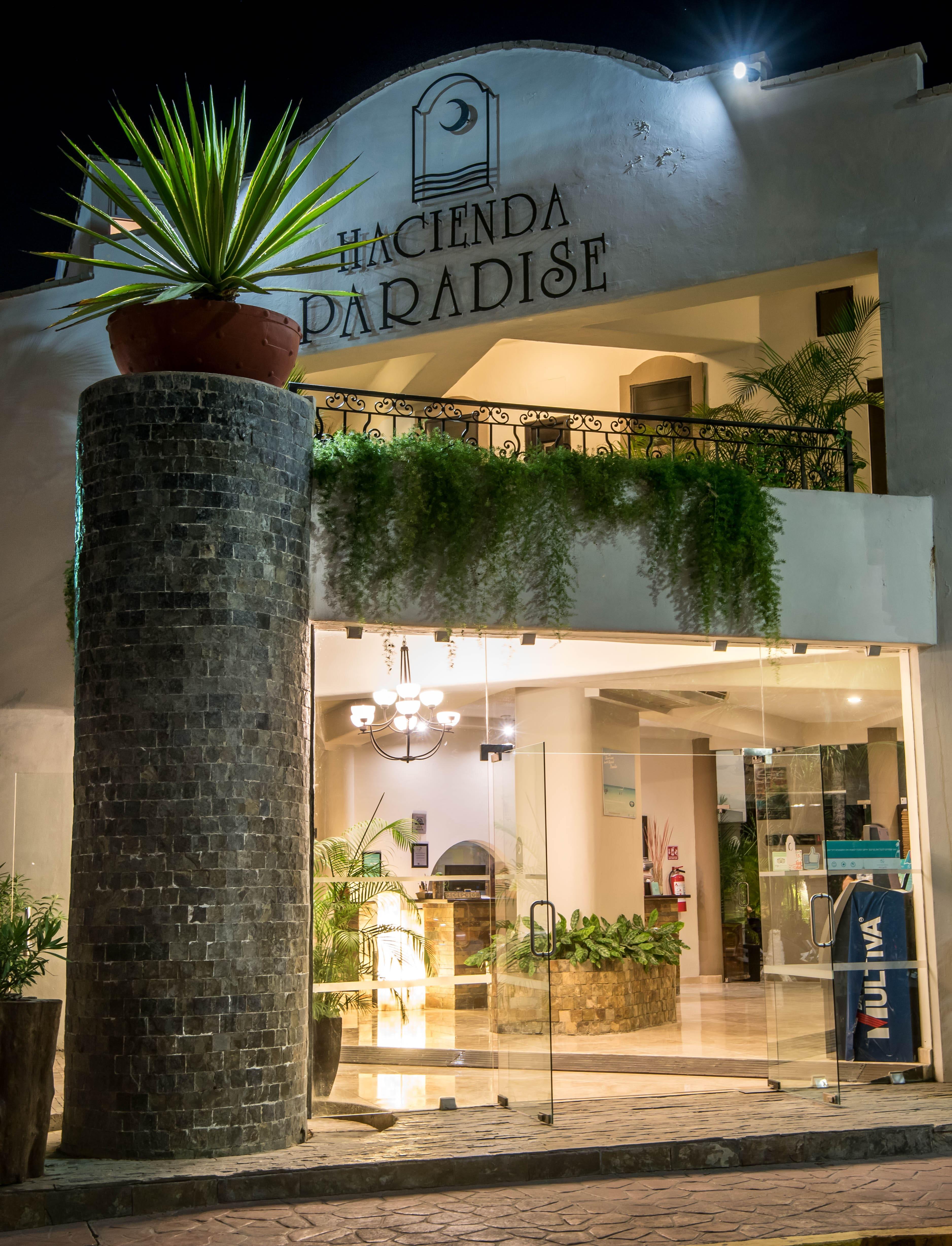 Hacienda Paradise Hotel Playa del Carmen Exterior photo